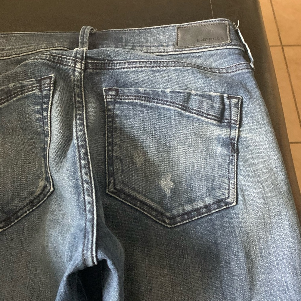 EXPRESS Ankle Mid Rise Jeans - Picture 9 of 9